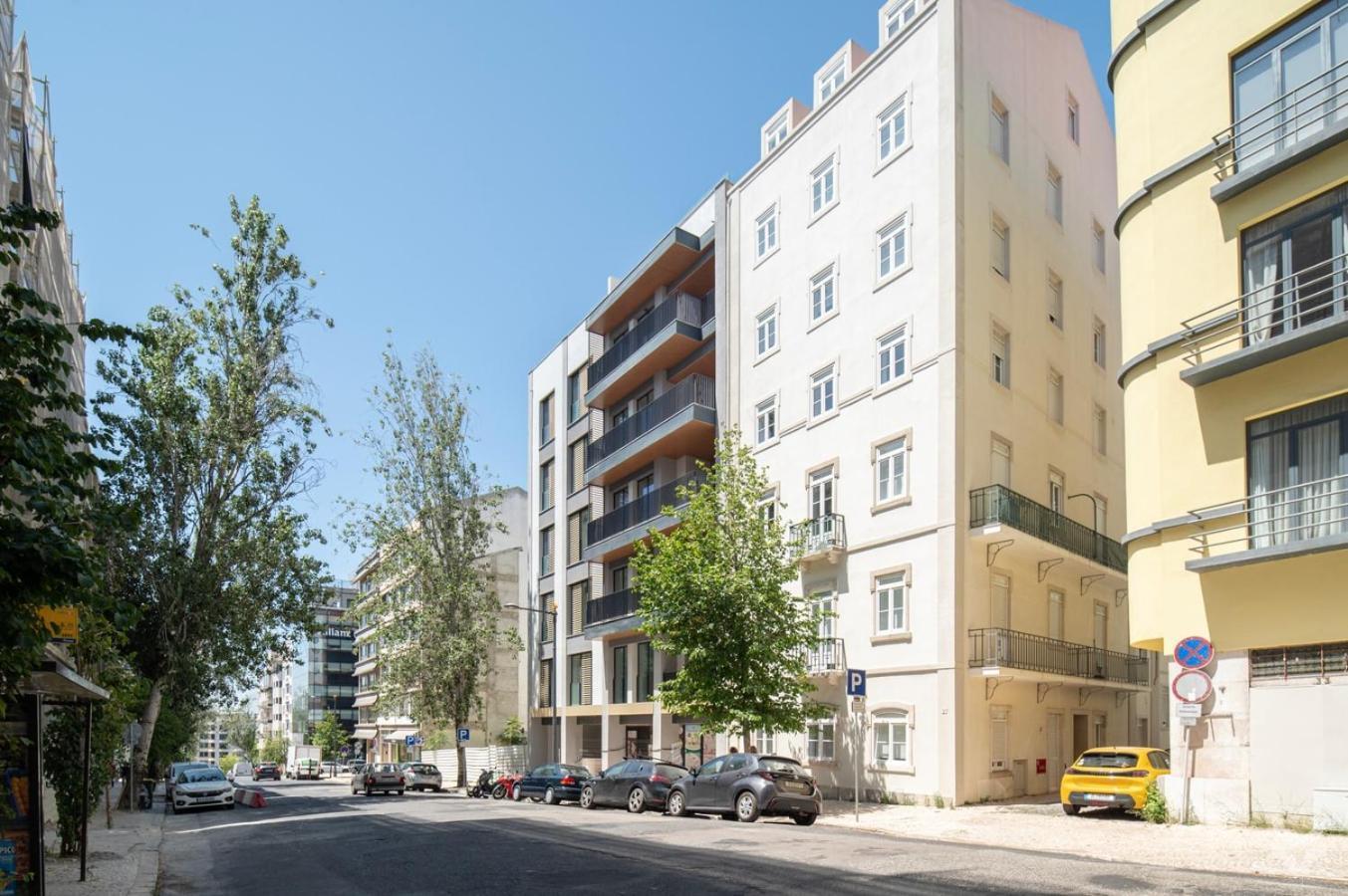 Biel - 2 Bedrooms, Pool And Parking In Arroios *